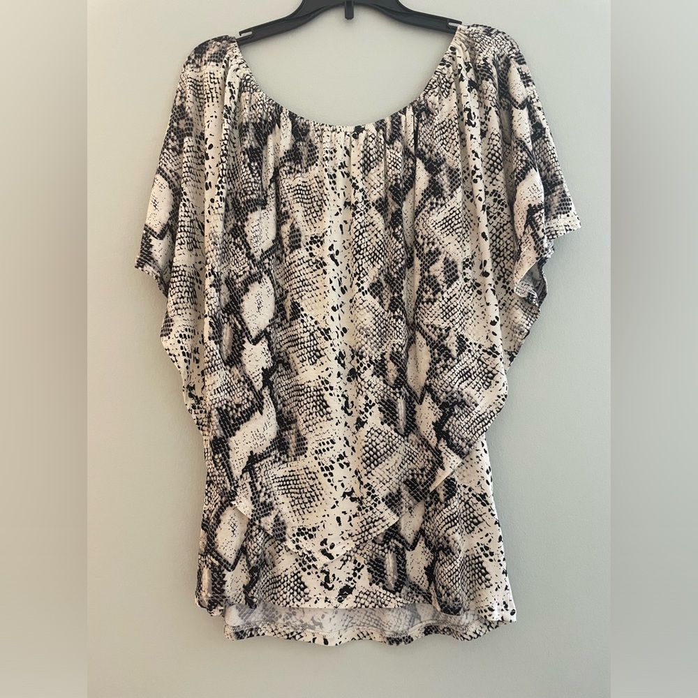 Chatoyant off the shoulder top